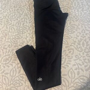 Alo Leggings